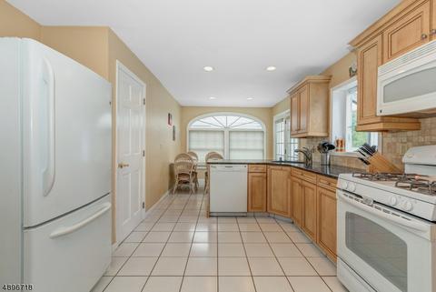 31 Cambridge Ter, Springfield, NJ 07081 photo 13