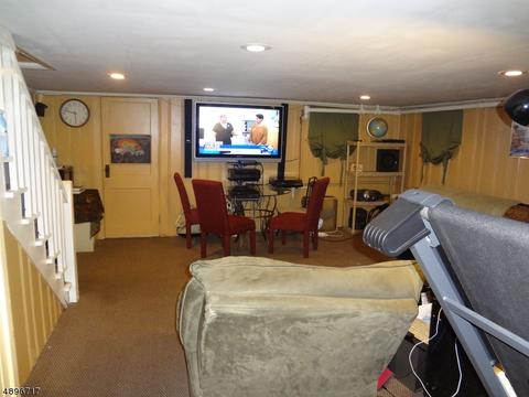 1584 Wainwright St, Hillside, NJ 07205 photo 20