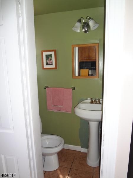 1584 Wainwright St, Hillside, NJ 07205 photo 15