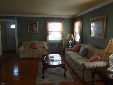 1584 Wainwright St, Hillside, NJ 07205 photo 4