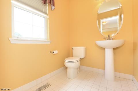11 Micheline Ct, Wayne, NJ 07470 photo 13