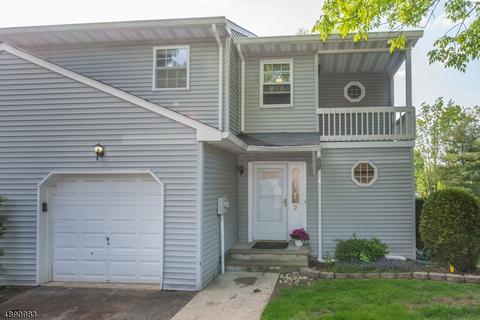 2 Bowfell Ct, Wayne, NJ 07470 photo 2