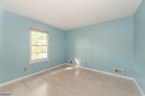 2 Bowfell Ct, Wayne, NJ 07470 photo 15
