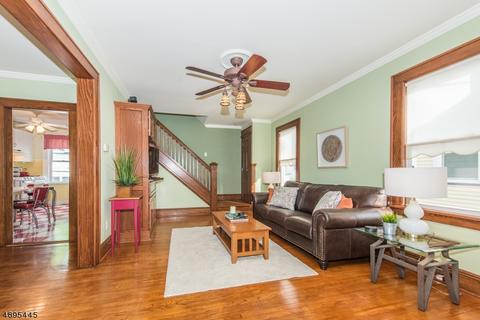 26 Baldwin Pl, Belleville, NJ 07109 photo 3