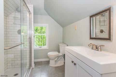 75 Edgemont Rd, Montclair, NJ 07043 photo 19