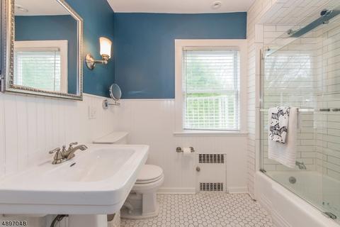 75 Edgemont Rd, Montclair, NJ 07043 photo 14