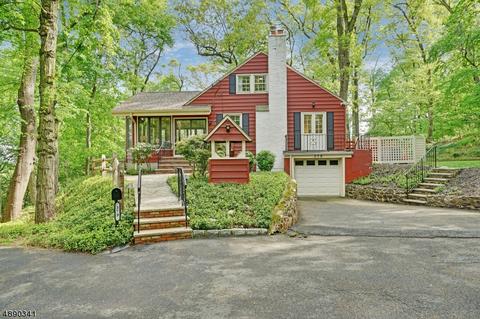 379 Summit Rd, Mountainside, NJ 07092 photo 1
