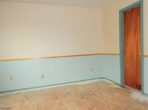 102 Wimbledon Sq, Hackettstown, NJ 07840 photo 11