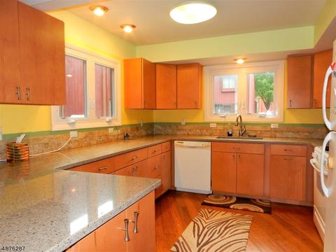 102 Wimbledon Sq, Hackettstown, NJ 07840 photo 5