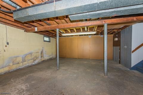 9 Larkspur Rd, Wayne, NJ 07470 photo 14