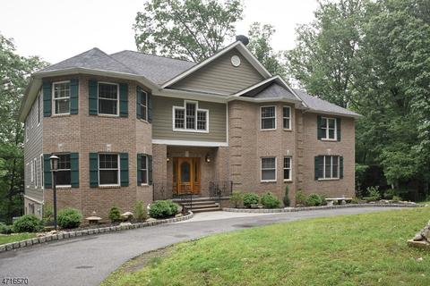 12 Kosakowski Dr, Morris Plains, NJ 07950 photo 1
