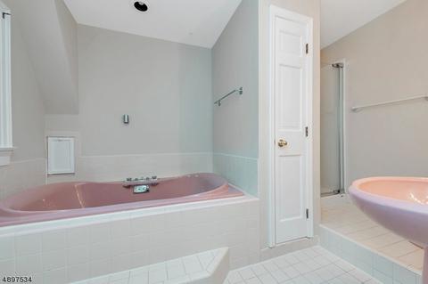 101 Undercliff Rd, Montclair, NJ 07042 photo 19