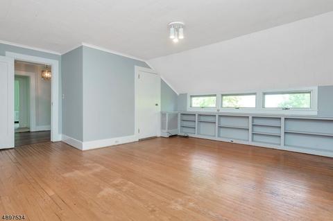 101 Undercliff Rd, Montclair, NJ 07042 photo 23