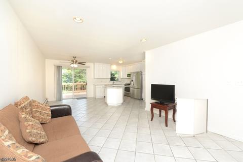 124 Claremont Ter, Wayne, NJ 07470 photo 7