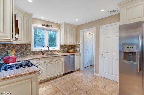 21 Henshaw Ave, Springfield, NJ 07081 photo 12