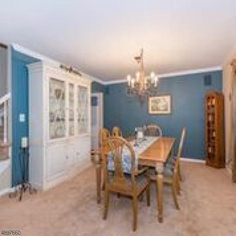 27 Lyon Rd, Waldwick, NJ 07463 photo 5