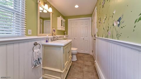 11 Stanford Pl, Wayne, NJ 07470 photo 13