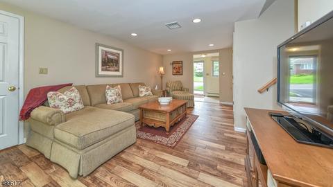 11 Stanford Pl, Wayne, NJ 07470 photo 12