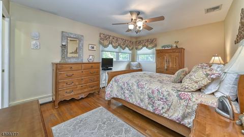11 Stanford Pl, Wayne, NJ 07470 photo 15
