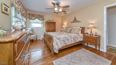 11 Stanford Pl, Wayne, NJ 07470 photo 14