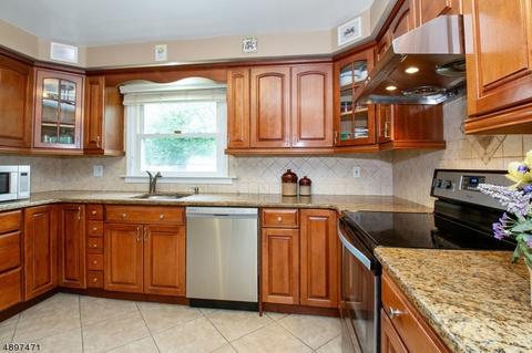 79 Anderson Dr, Wayne, NJ 07470 photo 13