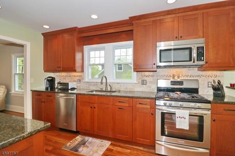 75 E Lewis St, Basking Ridge, NJ 07920 photo 7
