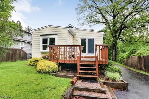 75 E Lewis St, Basking Ridge, NJ 07920 photo 18