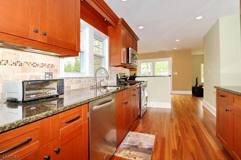 75 E Lewis St, Basking Ridge, NJ 07920 photo 1