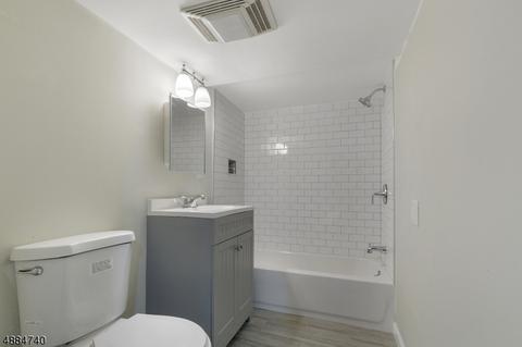 24 Kievit Rd, Wayne, NJ 07470 photo 16
