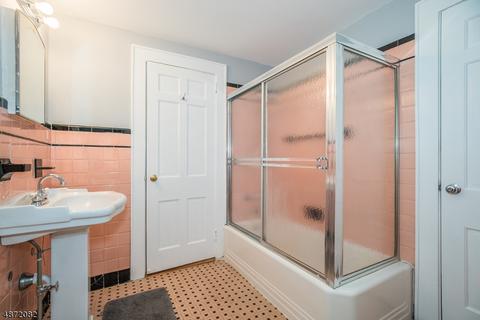 25 E Young St, Somerville, NJ 08876 photo 11