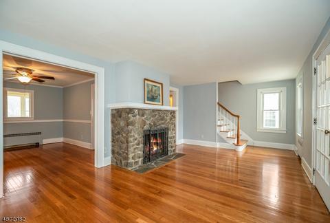 25 E Young St, Somerville, NJ 08876 photo 2
