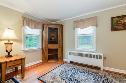 199 W Oak St, Bernards, NJ 07920 photo 5