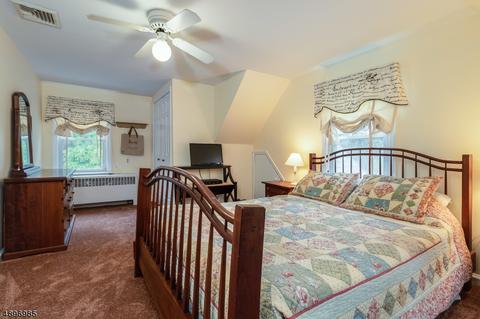 199 W Oak St, Bernards, NJ 07920 photo 17