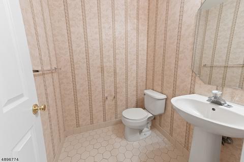 3 Rolling Rapids Ct, Hackettstown, NJ 07840 photo 13