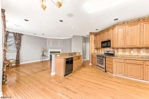 3 Rolling Rapids Ct, Hackettstown, NJ 07840 photo 8