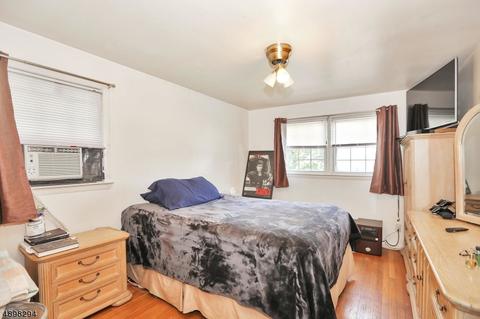 366 Ratzer Rd, Wayne, NJ 07470 photo 10