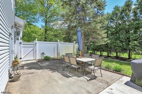 366 Ratzer Rd, Wayne, NJ 07470 photo 18