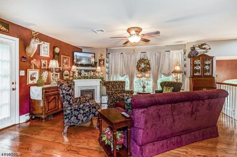 18 Cherrywood Dr, Wayne, NJ 07470 photo 8