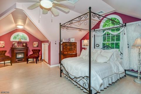 18 Cherrywood Dr, Wayne, NJ 07470 photo 17