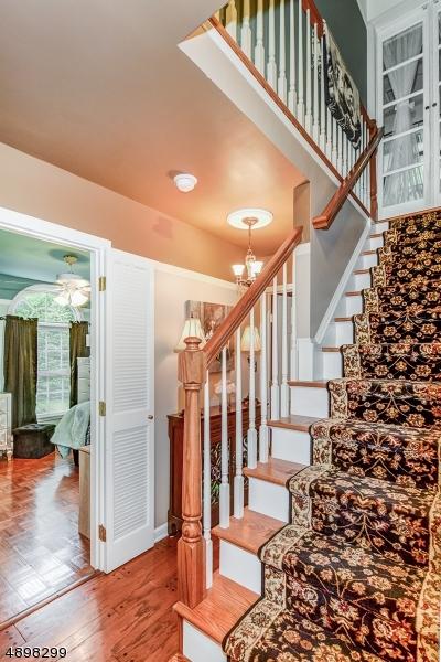 18 Cherrywood Dr, Wayne, NJ 07470 photo 10