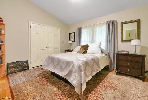 5 Crestview Ct, Montclair, NJ 07042 photo 13