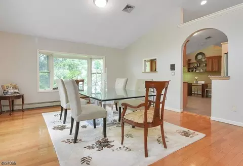 5 Crestview Ct, Montclair, NJ 07042 photo 8