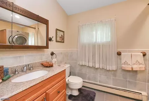 5 Crestview Ct, Montclair, NJ 07042 photo 12