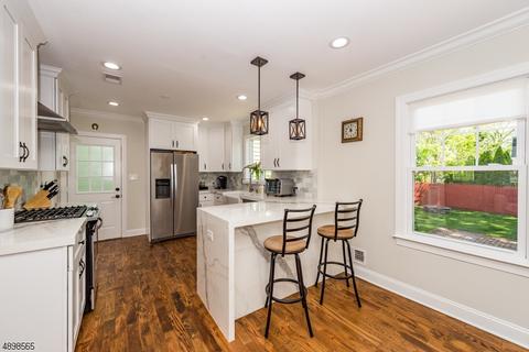 38 Cedar St, Nutley, NJ 07110 photo 6