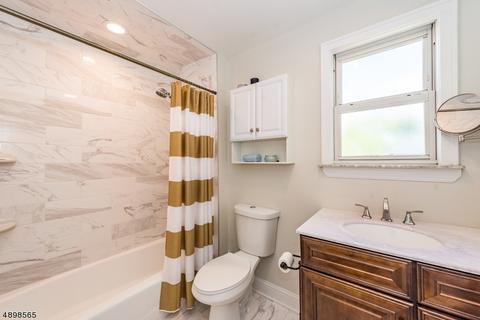 38 Cedar St, Nutley, NJ 07110 photo 11