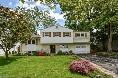 137 Laurel Dr, Springfield, NJ 07081 photo 1