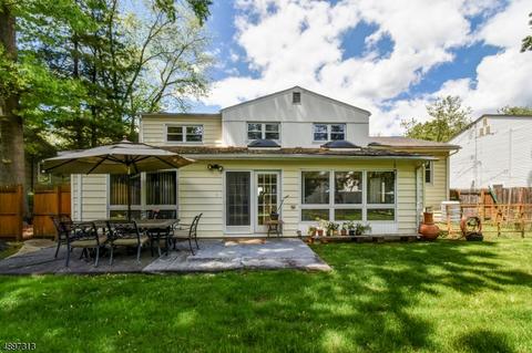 137 Laurel Dr, Springfield, NJ 07081 photo 17