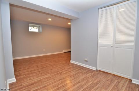 418 Devon St, Kearny, NJ 07032 photo 13
