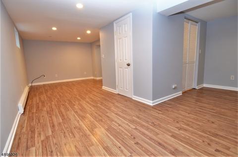 418 Devon St, Kearny, NJ 07032 photo 14
