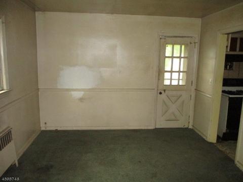 157 Hamilton Rd, Teaneck, NJ 07666 photo 2